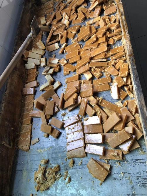 義烏特產(chǎn)紅糖 細沙糖 女人月子經(jīng)期暖宮老紅糖 廠家批發(fā)_芮可飾品